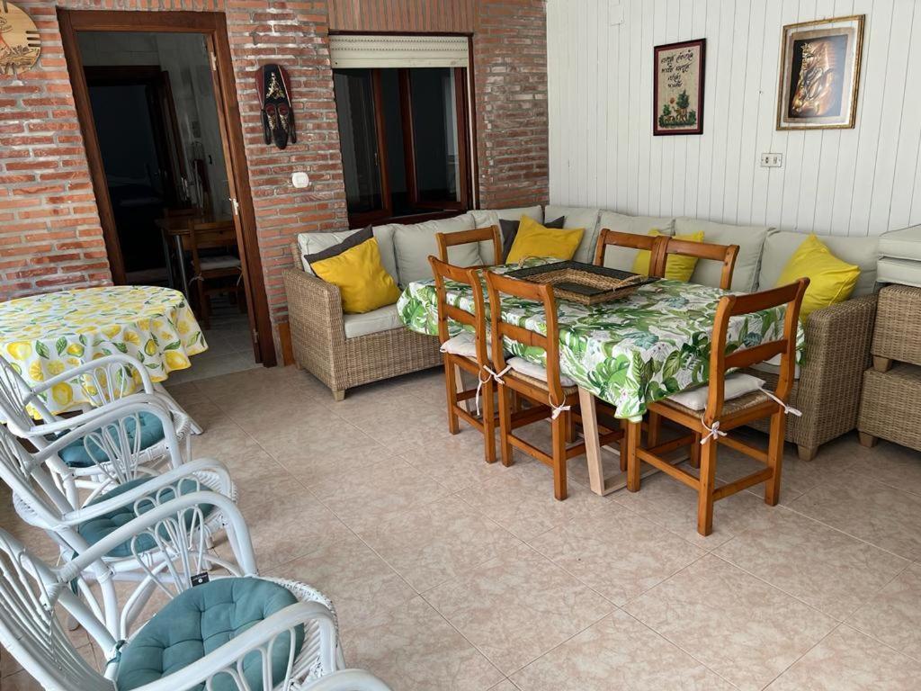 فيلا Casa En لاريدو المظهر الخارجي الصورة